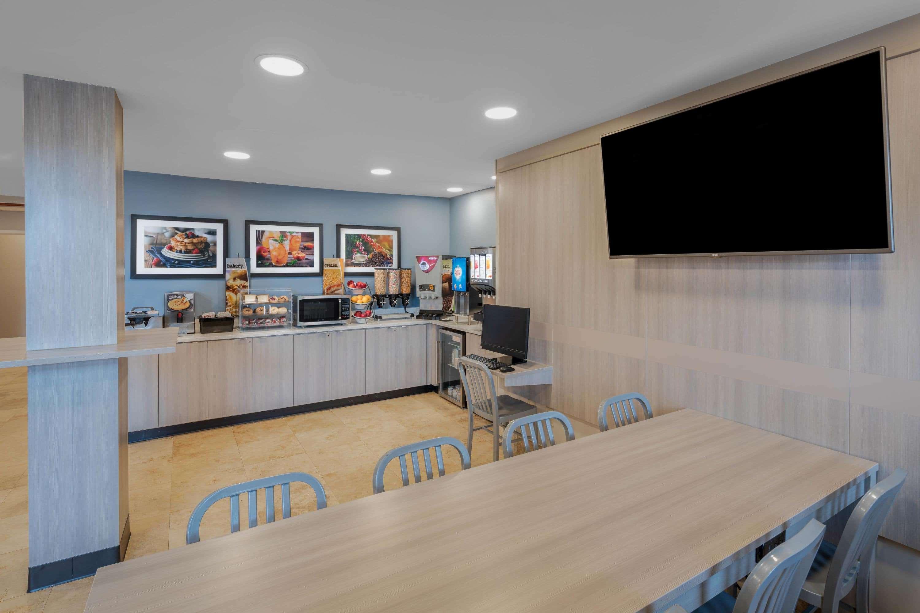 Microtel Inn & Suites By Wyndham Atlanta Buckhead Area Экстерьер фото