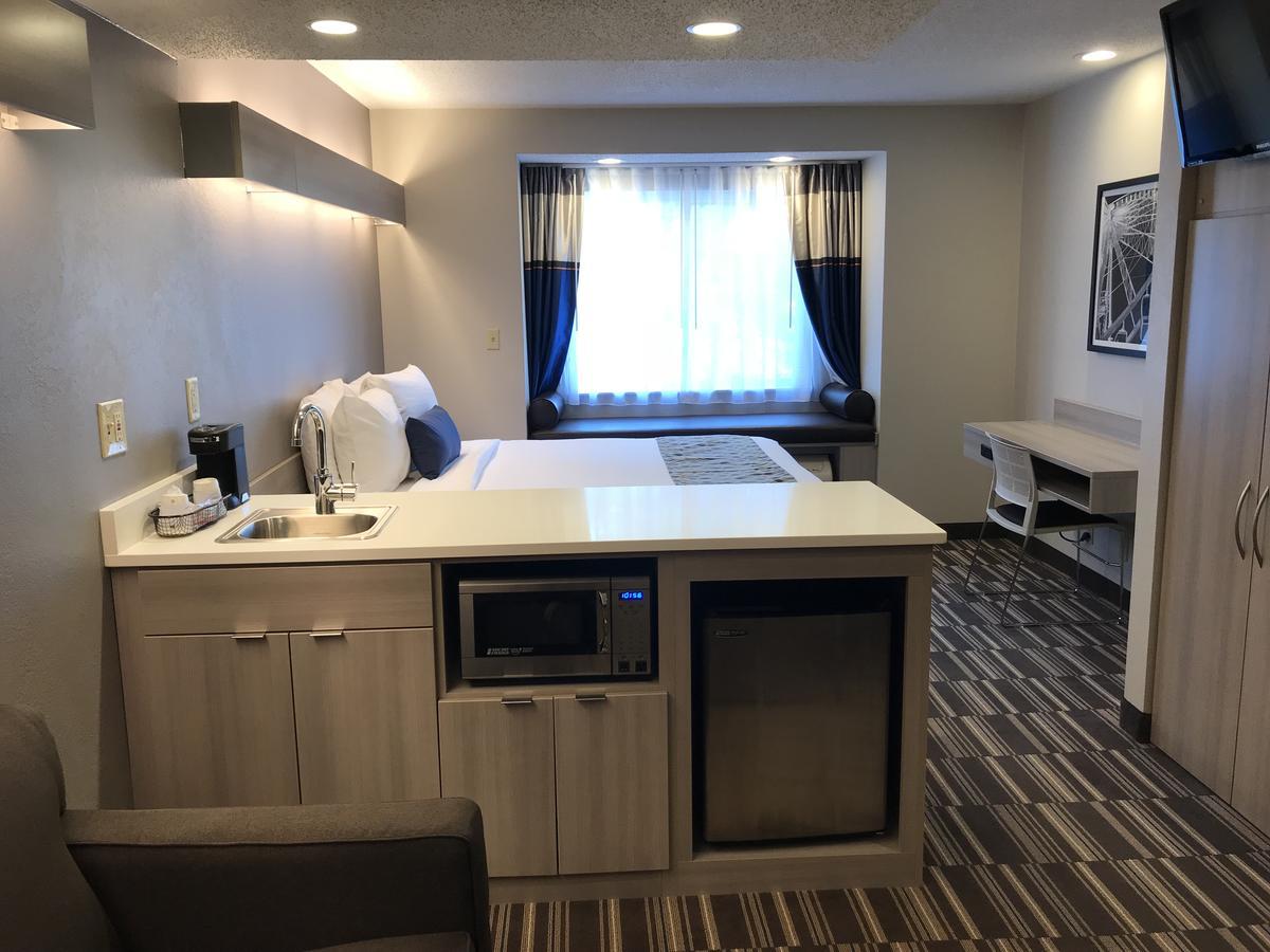 Microtel Inn & Suites By Wyndham Atlanta Buckhead Area Экстерьер фото