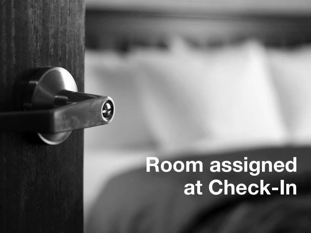 Microtel Inn & Suites By Wyndham Atlanta Buckhead Area Экстерьер фото